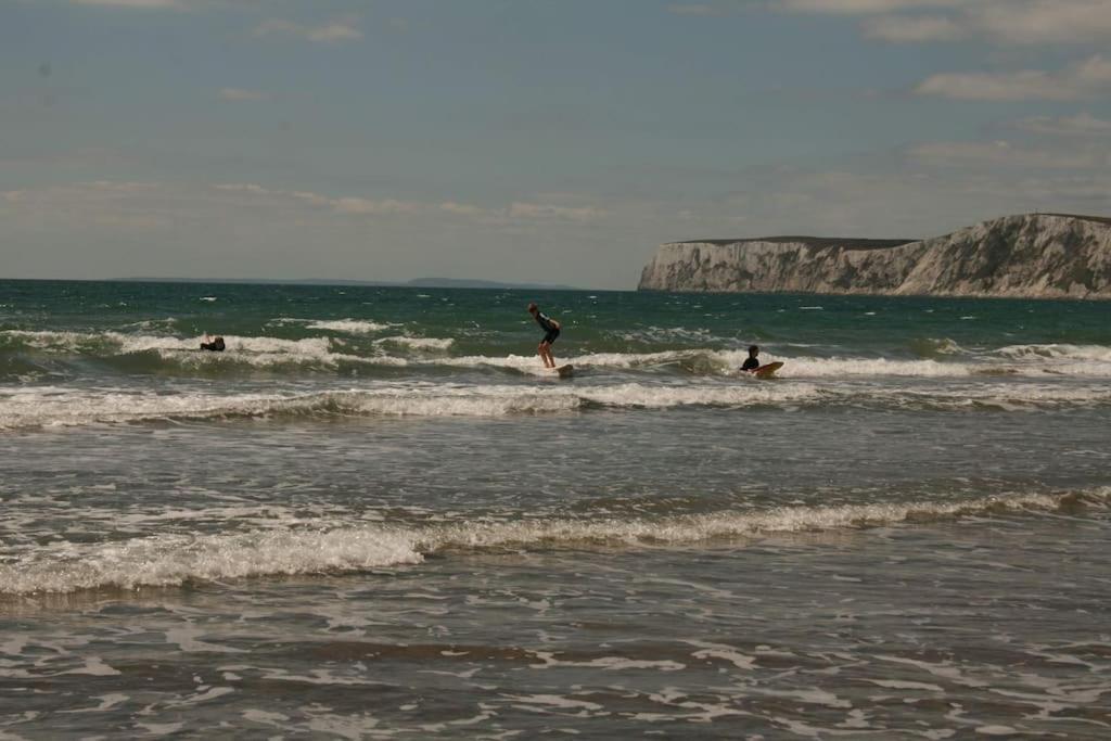 Greystone Cottage - Sea Views, Short Stroll To A Beautiful Sandy Beach Brook  ภายนอก รูปภาพ